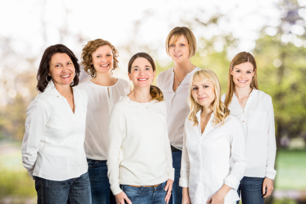 Team der ABF-Apotheke Königswarterstraße Fürth.